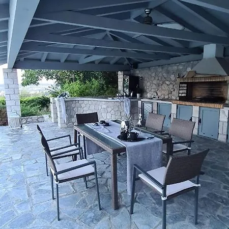 Dalousa Riviera - In *