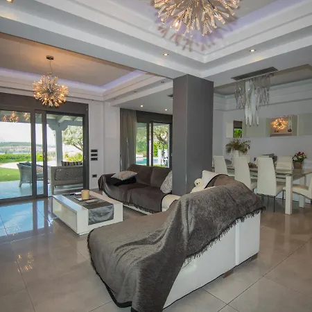 Holiday home Dalousa Riviera - In